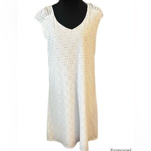 Espresso White Eyelet V-Neck Pullover Dress size L